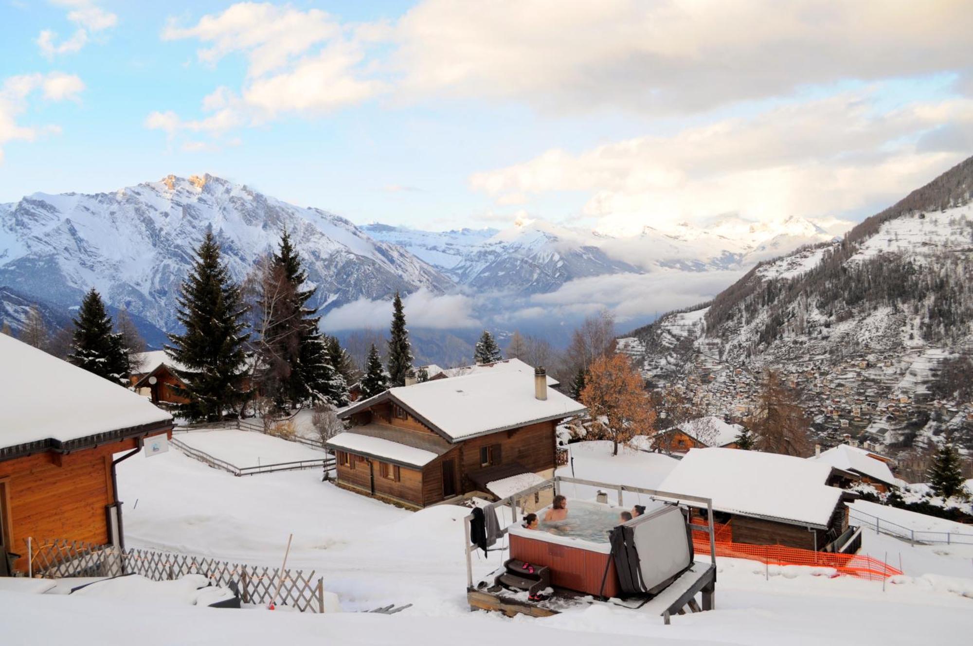 La Tzoum'Hostel La Tzoumaz Exteriör bild